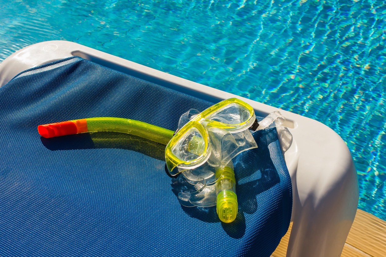 Mask and snorkel for diving